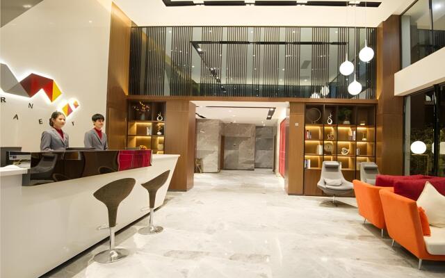 Borrman Hotel Guiping Xishan Government Service Center