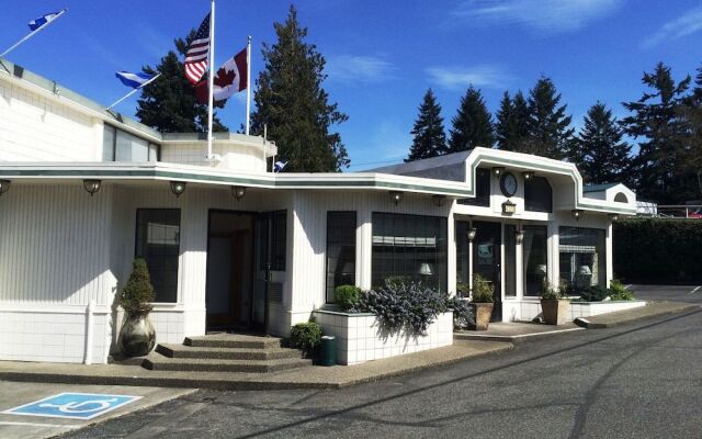 Flagship Inn