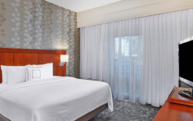 Courtyard by Marriott Tulsa Woodland Hills
