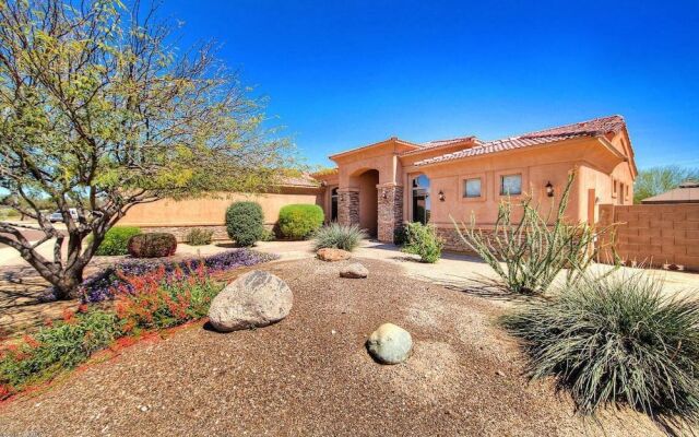 Casa Vista 4 Bedroom Home by RedAwning