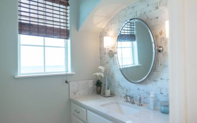 Oceans 10 3 Bedroom Home