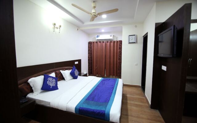 OYO 9095 Hotel Kanishka