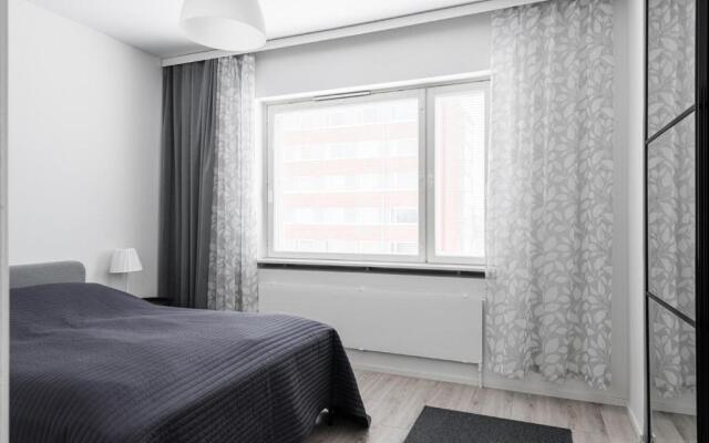 Fresh 2BR-apartment with FREE parking