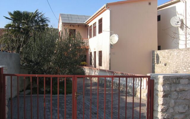 Apartment Jakov - old town center: A1 Nin, Zadar riviera