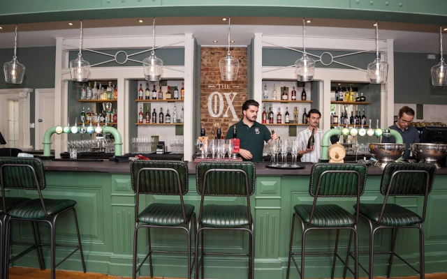 The Ox Pub & Rooms