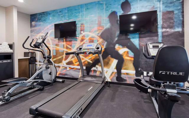 Best Western Plus New Barstow Inn & Suites