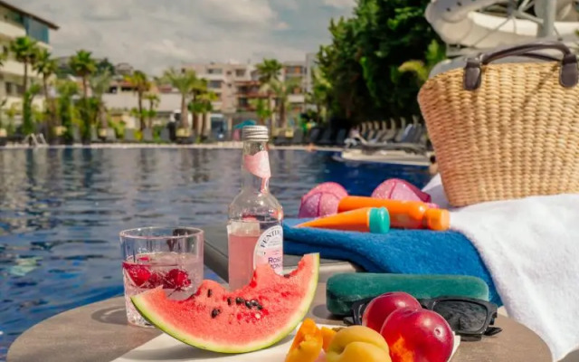 Bonita Luxury Resort & Spa