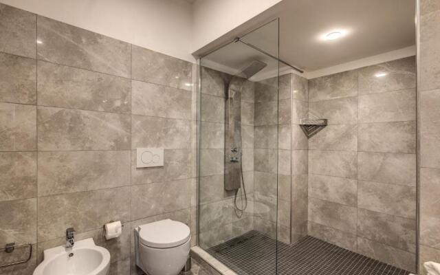 The Spanish steps apartment 67