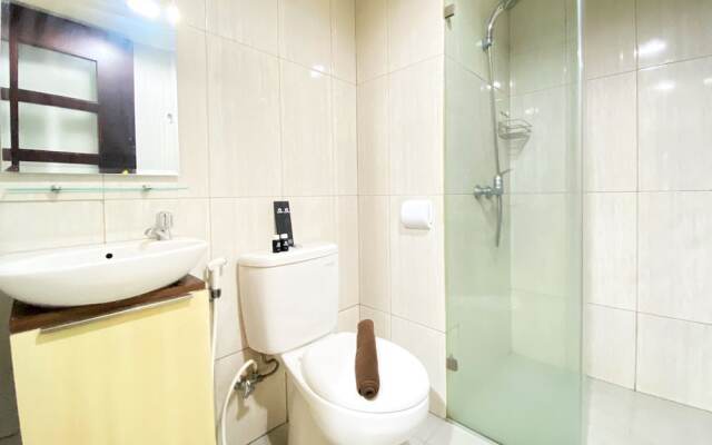 Best Location Studio At Tamansari La Grande Apartment