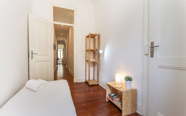 Spacious Tailor Made Bairro Alto