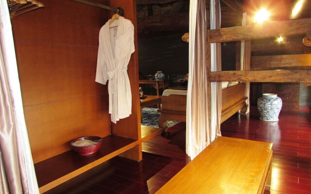 Jing's Residence