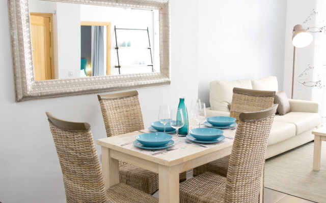 Holidays 2 Malaga Charming Apartments