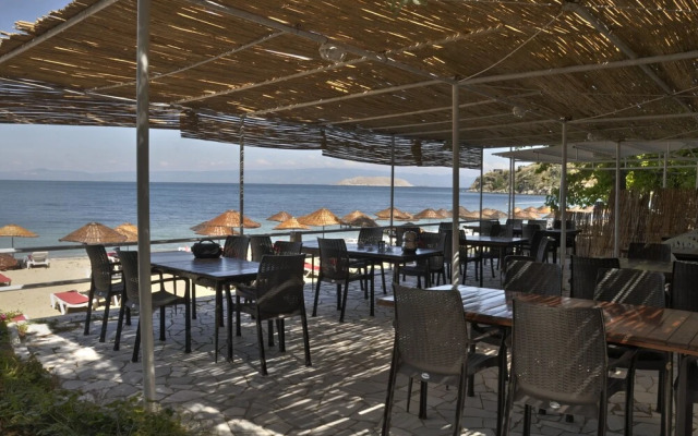 Davran Otel