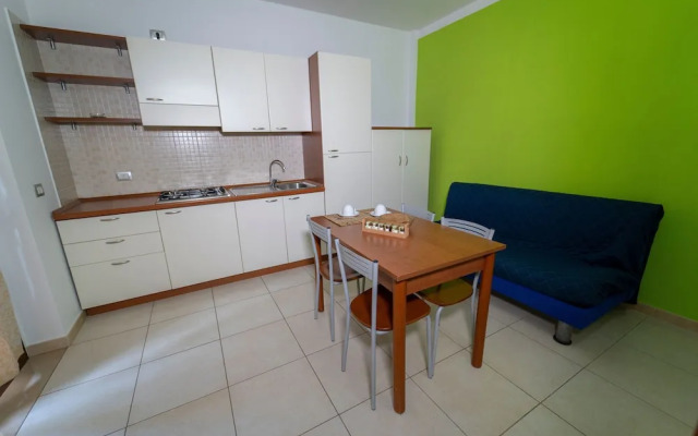 Ferienwohnung "ulivo" mit Pool und Privatstrand -1