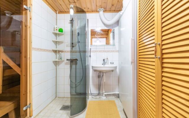 Lomaylläs h105 / pistopolku 2a