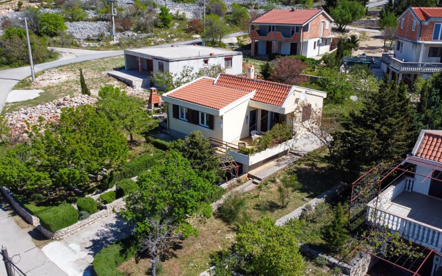 Beachfront House Nada