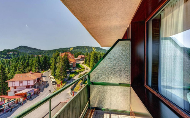 Murgavets Grand Hotel