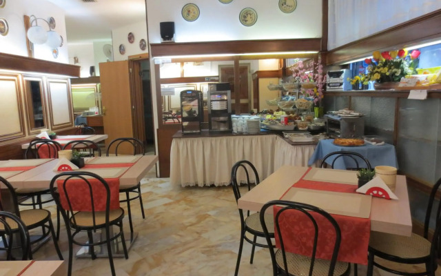 Hotel Italia