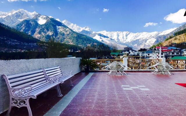 Apple Paradise Manali Hotel
