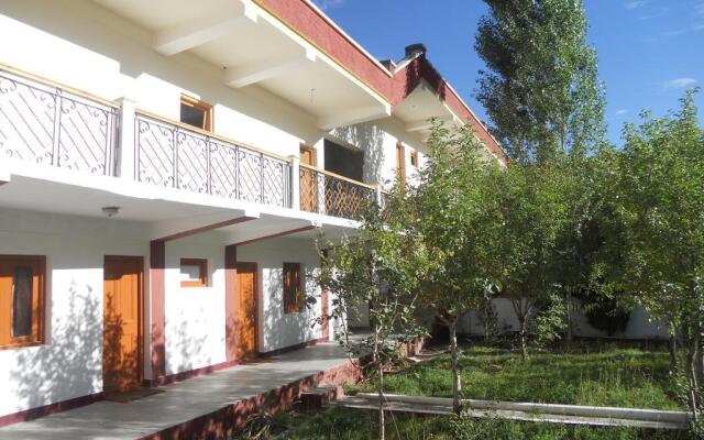 TIH Global Family Resort - Saboo - Leh