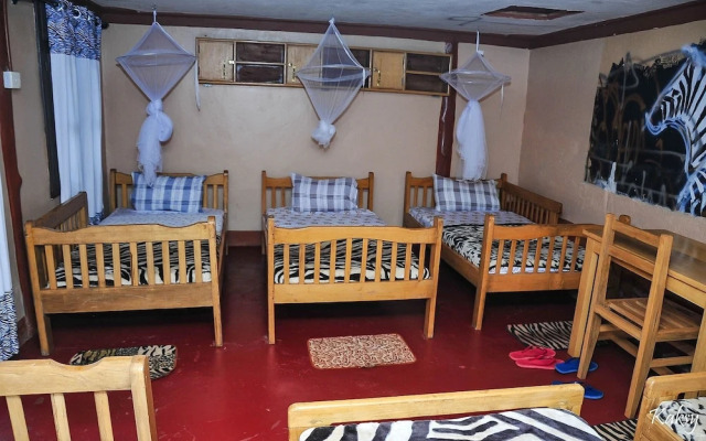 Jinja Safari Camp
