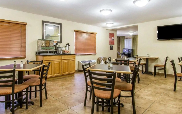 Rodeway Inn