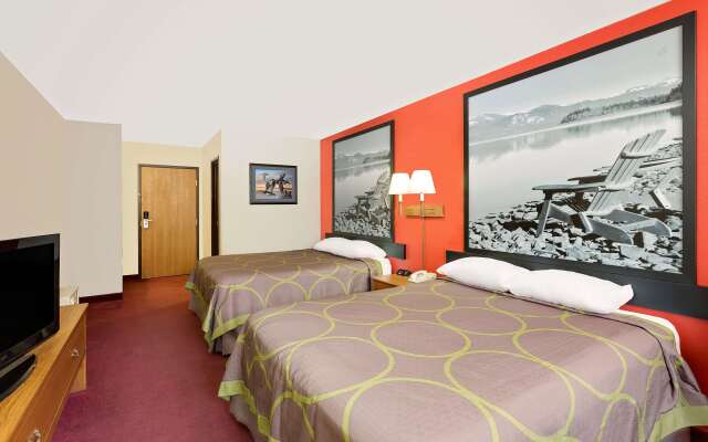 Super 8 by Wyndham Mound City