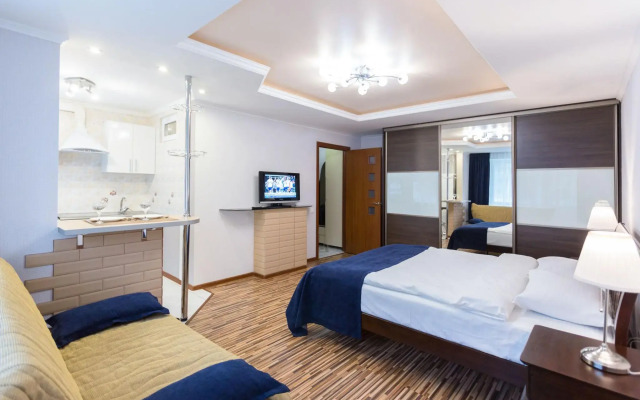 Roomer (Румер) на бульваре Мулявина 3