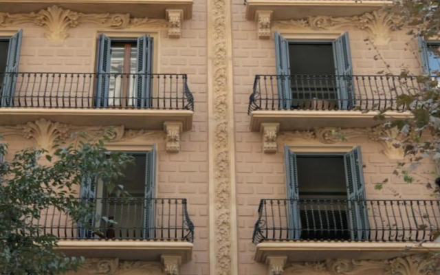 Uma Suites Luxury Midtown