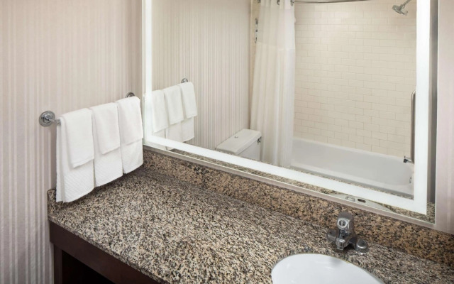 Doubletree by Hilton Washington DC Silver Spring