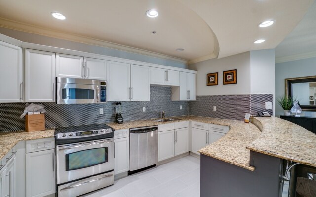 Emerald Grande at HV by Panhandle Gtwys