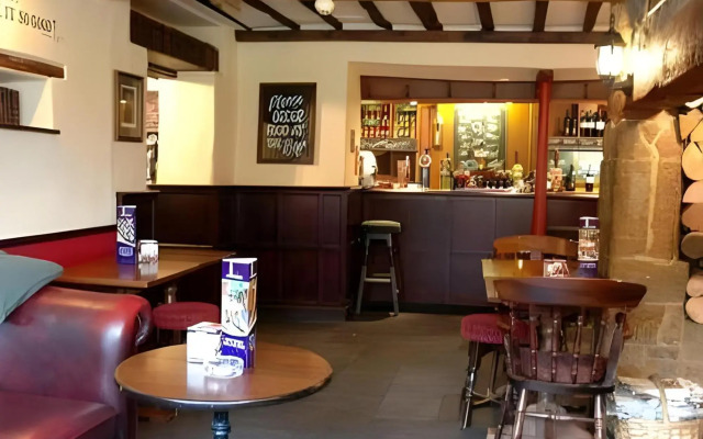 Red Lion Hotel Adderbury by Greene King Inns