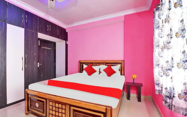 Oyo Flagship 807347 The Maa Residency