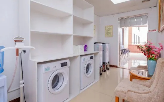 Vienna Hotel Guangzhou Jichang Road Huangshi Branch – Guest Rooms – Guangzhou