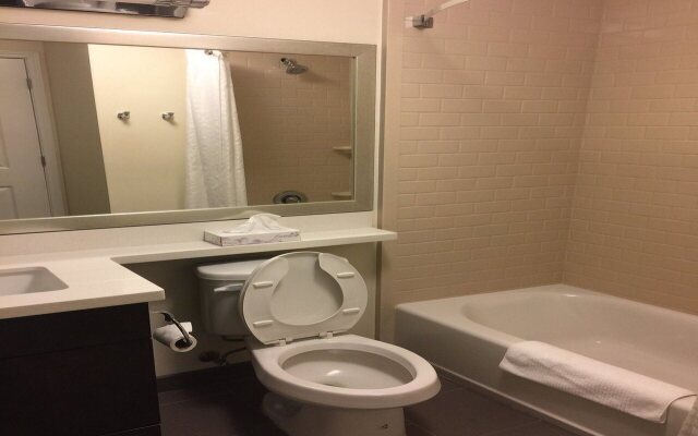 Candlewood Suites Lake Charles South, an IHG Hotel