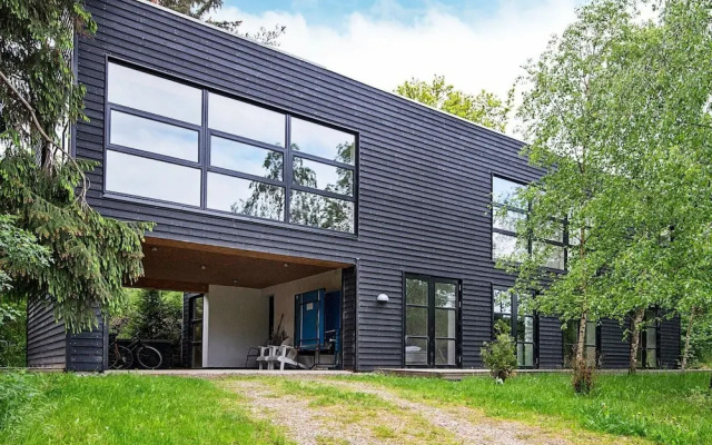 10 Person Holiday Home in Ebeltoft-by Traum