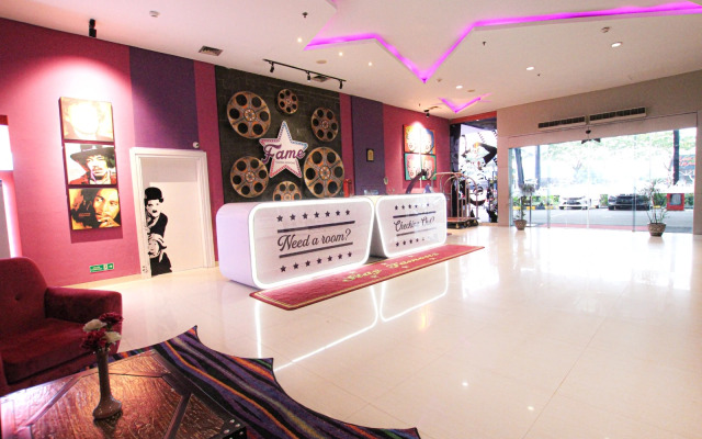 Fame Hotel Gading Serpong