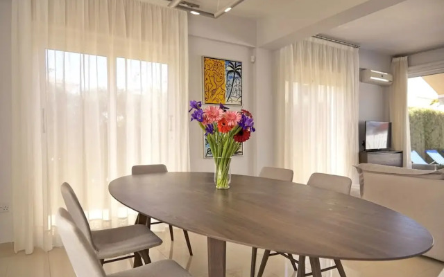 Velomar Elite Luxury Home