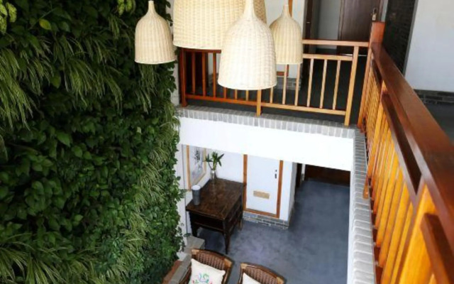 Yongyangfang Arts Hotel