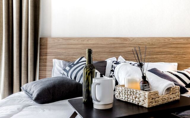 The Haven Lakeside Suites by Verve