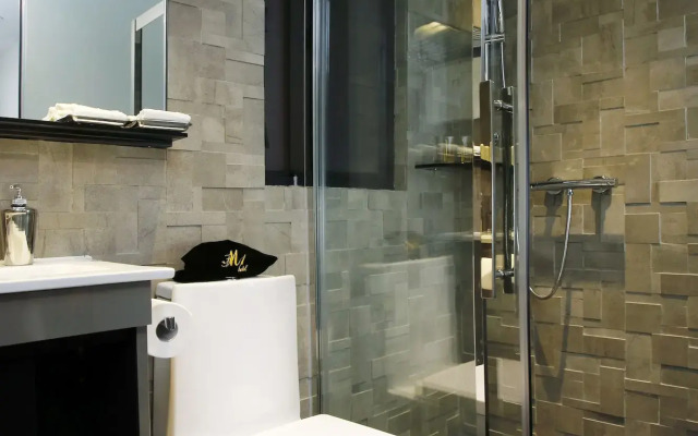 M1 Hotel North Point