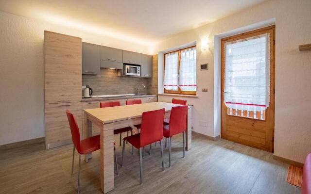 Leveron Apartments
