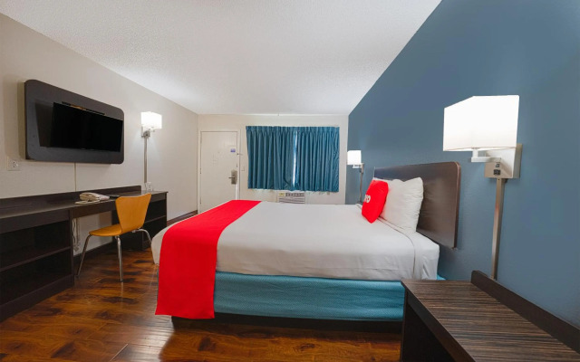 OYO Hotel St. Helens, OR