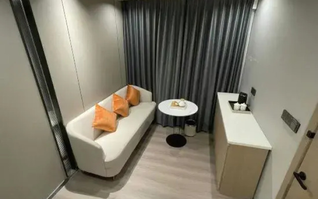 Cangnan Zhiyuan Hotel