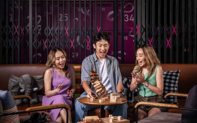 Moxy Bangkok Ratchaprasong