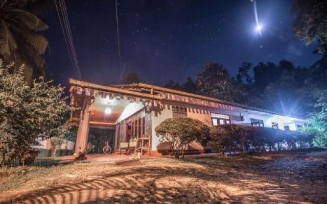 Unawatuna Hideaway Hostel