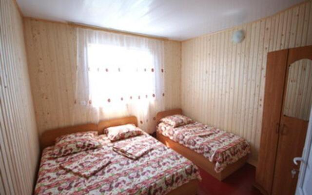 Viktoriya Guest House