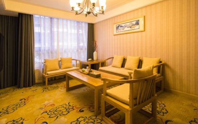 Le Yi Si Fang Hotel