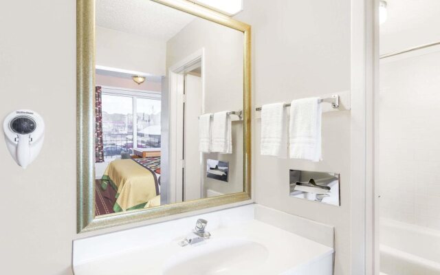 Arya Inn & Extended Stay