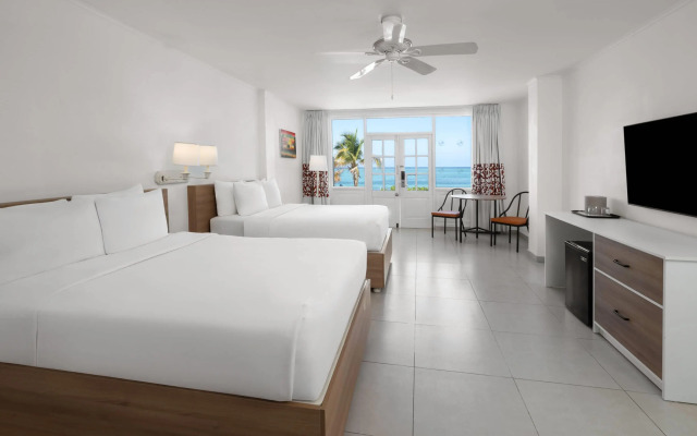 Grand Decameron Montego Beach, A Trademark All-Inclusive Resort